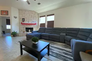 5021 Pearl Cres Ln, Georgetown, TX 78626 - Photo 7
