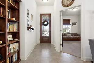 5021 Pearl Cres Ln, Georgetown, TX 78626 - Photo 9