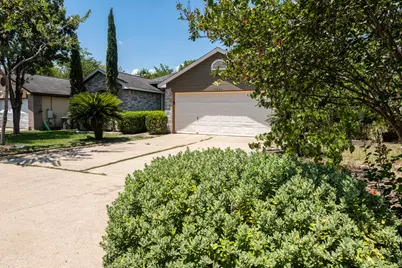 7320 Muffin Drive, Austin, TX 78724 - Photo 3