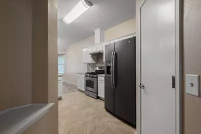7320 Muffin Drive, Austin, TX 78724 - Photo 9