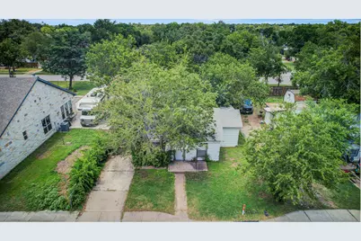 308 E Austin Avenue, Round Rock, TX 78664 - Photo 3