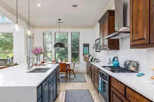 8808 Flycatcher Ct, Austin, TX 78738 - Photo 13