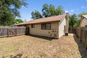 12900 Hymeadow Dr, Austin, TX 78729 - Photo 21