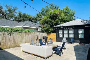 1403 Newfield Ln, Austin, TX 78703 - Photo 15