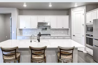 108 Charming Redbud Lane, San Marcos, TX 78666 - Photo 9