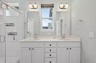 9015 Cattle Baron Path, Austin, TX 78747 - Photo 15