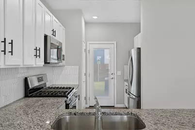 9015 Cattle Baron Path #1102, Austin, TX 78747 - Photo 7