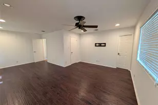 4601 Tamarack Trail, Austin, TX 78727 - Photo 17