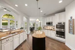 3713 Soledad Ct, Austin, TX 78732 - Photo 13