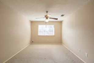 1000 Verbena Dr, Austin, TX 78750 - Photo 9