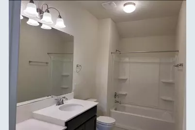 105 Isabella Way, Liberty Hill, TX 78642 - Photo 23