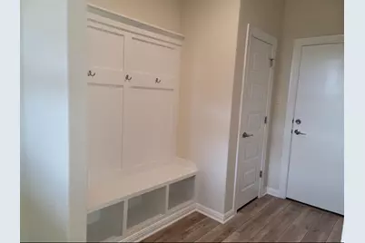 105 Isabella Way, Liberty Hill, TX 78642 - Photo 11