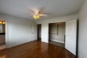 1216 W 22nd St, Austin, TX 78705 - Photo 13