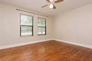 406 Lexington Rd, Elgin, TX 78621 - Photo 15