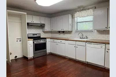 406 Lexington Road #1, Elgin, TX 78621 - Photo 5