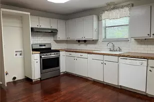 406 Lexington Rd, Elgin, TX 78621 - Photo 5