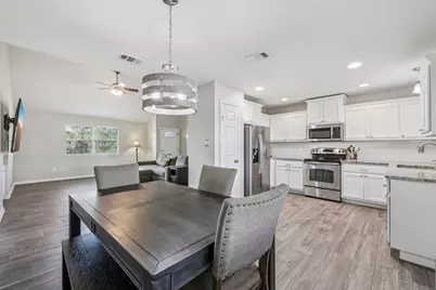 165 Cattlemens Drive, Bastrop, TX 78602 - Photo 5