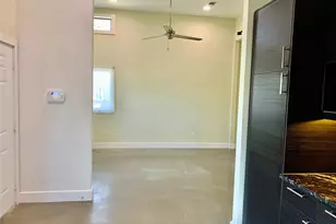 1163 Alamo St, Austin, TX 78702 - Photo 15