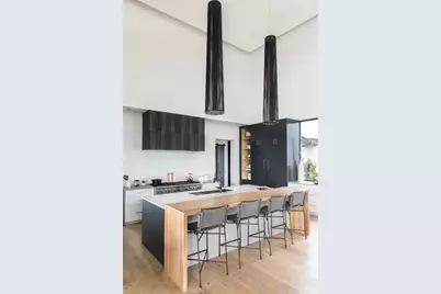 707 Moonlight Bay Drive, Spicewood, TX 78669 - Photo 17