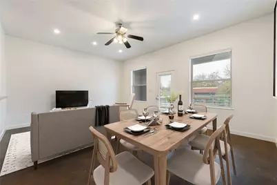 2601 E 7th Street #202, Austin, TX 78702 - Photo 3