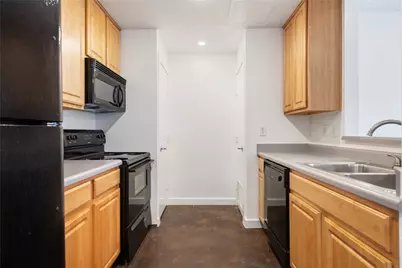 2601 E 7th Street #202, Austin, TX 78702 - Photo 11