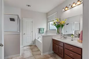 413 Monahans Dr, Georgetown, TX 78628 - Photo 23