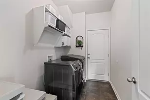413 Monahans Dr, Georgetown, TX 78628 - Photo 15