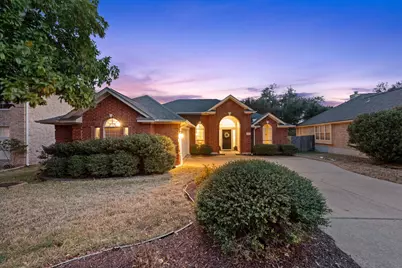 6925 Auckland Drive, Austin, TX 78749 - Photo 1