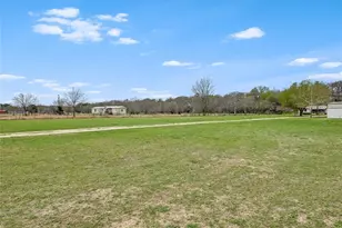 148 River Rd, Liberty Hill, TX 78642 - Photo 7