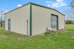 148 River Rd, Liberty Hill, TX 78642 - Photo 5