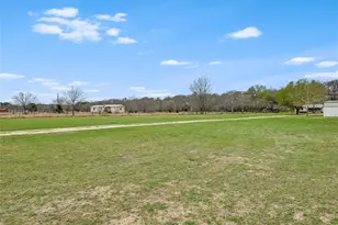 148 River Rd, Liberty Hill, TX 78642 - Photo 7