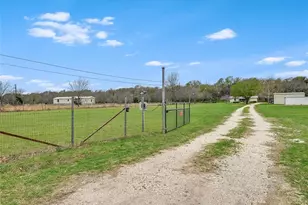 148 River Rd, Liberty Hill, TX 78642 - Photo 1