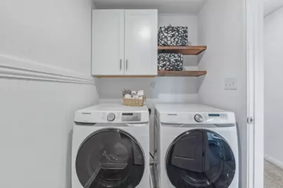 201 Wonderful Life Way, Jarrell, TX 76537 - Photo 37