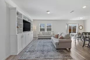 201 Wonderful Life Way, Jarrell, TX 76537 - Photo 7