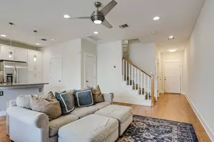 7420 Easy Wind Dr, Austin, TX 78757 - Photo 3
