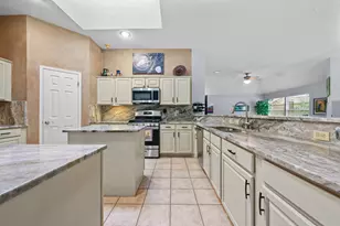 4110 Paseo Dr, Austin, TX 78739 - Photo 11