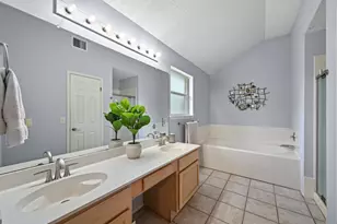 4110 Paseo Dr, Austin, TX 78739 - Photo 9