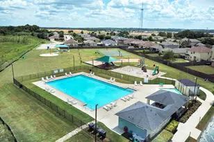 100 Lightfoot Ct, Hutto, TX 78634 - Photo 17