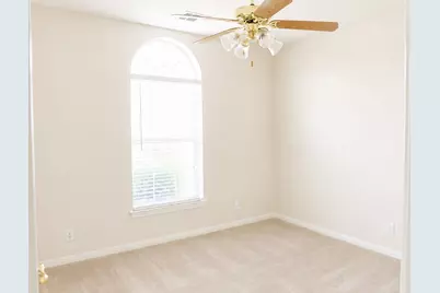100 Lightfoot Court, Hutto, TX 78634 - Photo 13