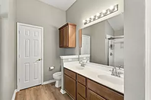 100 Lightfoot Ct, Hutto, TX 78634 - Photo 9