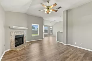 100 Lightfoot Ct, Hutto, TX 78634 - Photo 3