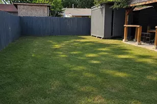 5410 Burgundy Dr, Austin, TX 78724 - Photo 9