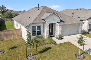 122 Patrick Herndon Dr, Bastrop, TX 78602 - Photo 3