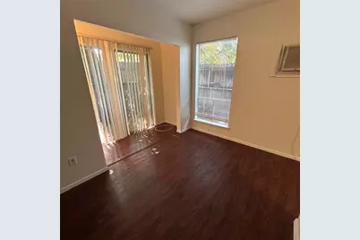 1011 W 23rd Street #102, Austin, TX 78705 - Photo 5