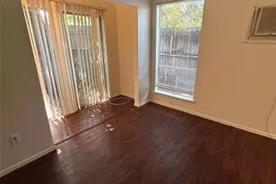 1011 W 23rd St, Austin, TX 78705 - Photo 5