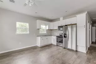 412 Booth St, Taylor, TX 76574 - Photo 3