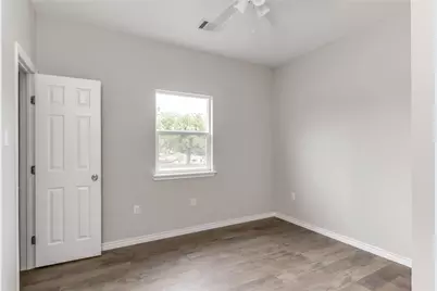 412 Booth Street #A, Taylor, TX 76574 - Photo 11