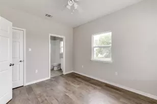 412 Booth St, Taylor, TX 76574 - Photo 15