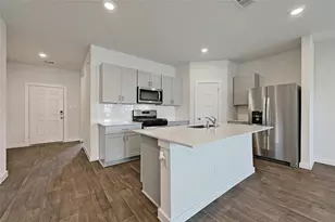 313 Merriman Rd, San Marcos, TX 78666 - Photo 7