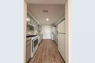 604 Gaylor Street #B, Austin, TX 78752 - Photo 3